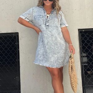 Short sleeve dress size M